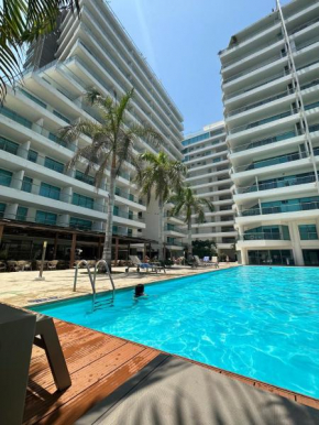 Playa Boquilla -Condo Hotel Sonnesta Cartagena- Vista hermosa a la Ciénaga piso Alto